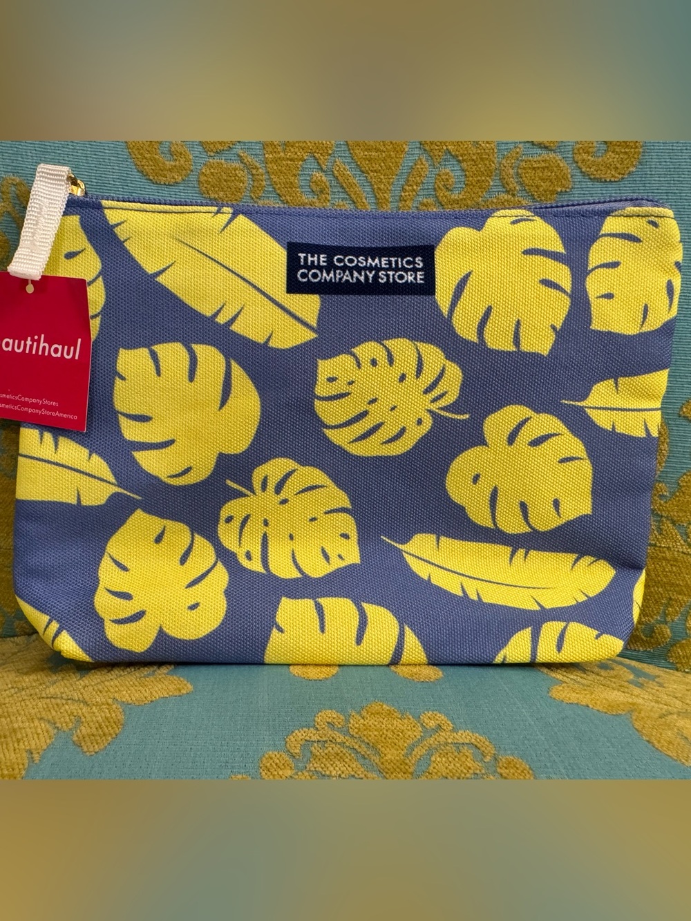 NWT The Cosmetics Company Store Bag 9”W x 6.5”H x 1.75”D